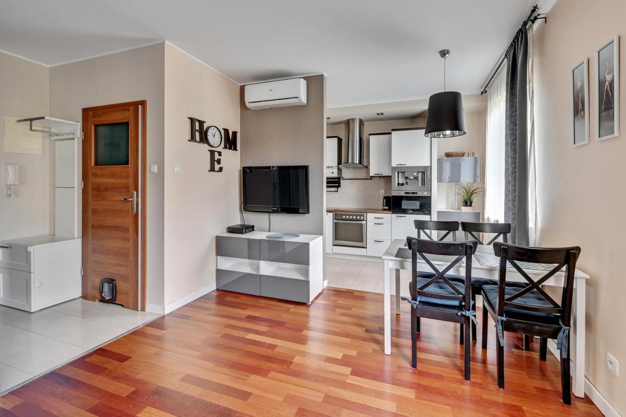 Apartament Pod Trzema Niebieskimi Kaczorami Apartment Gdansk Exterior photo