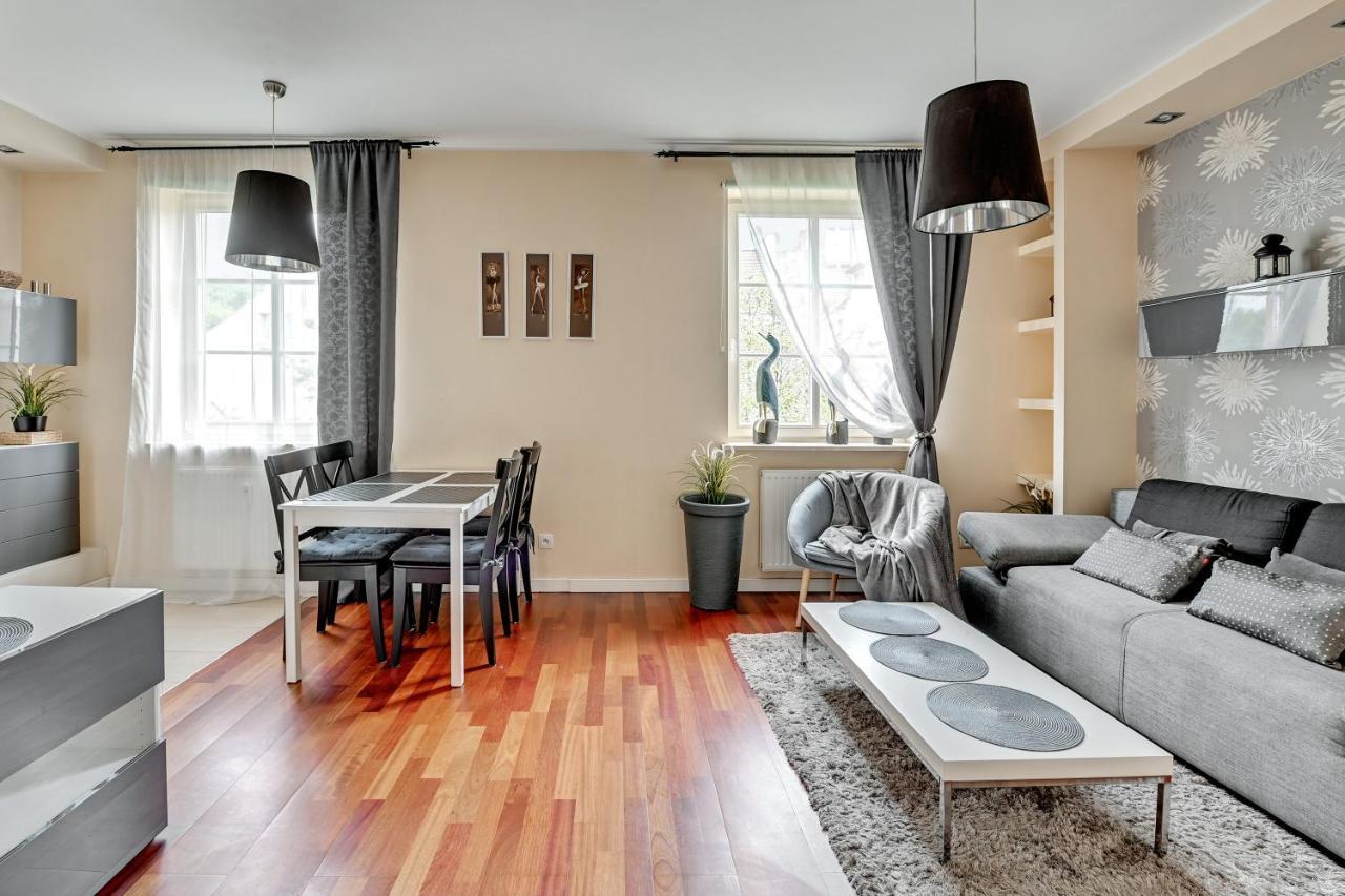 Apartament Pod Trzema Niebieskimi Kaczorami Apartment Gdansk Exterior photo