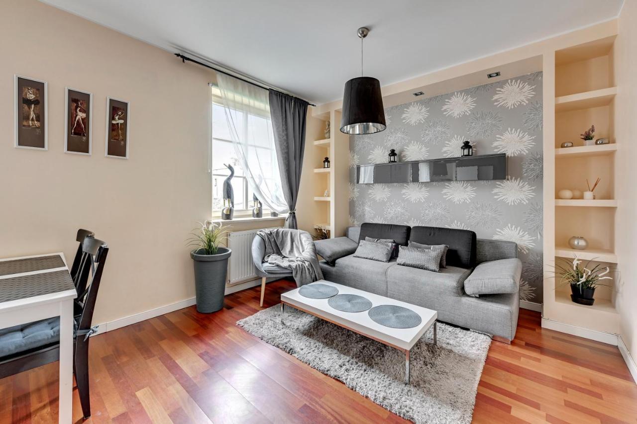 Apartament Pod Trzema Niebieskimi Kaczorami Apartment Gdansk Exterior photo